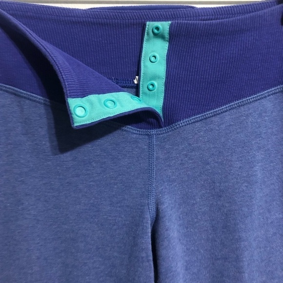 LULULEMON Vintage Straight Leg Cinch Crop - Picture 3 of 10